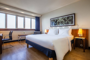 Radisson BLU Hotel Hamburg: Room