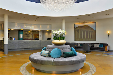 Best Western Premier Parkhotel Kronsberg: Lobby