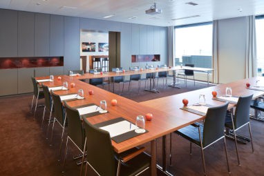 Radisson Blu Hotel Zurich Airport: Meeting Room