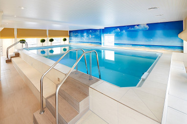 Best Western Plus Arosa Hotel: Pool