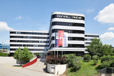 Dorint Airport-Hotel Zürich: Vista exterior