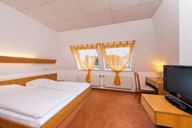Days Inn by Wyndham Dortmund West Hotel: Room